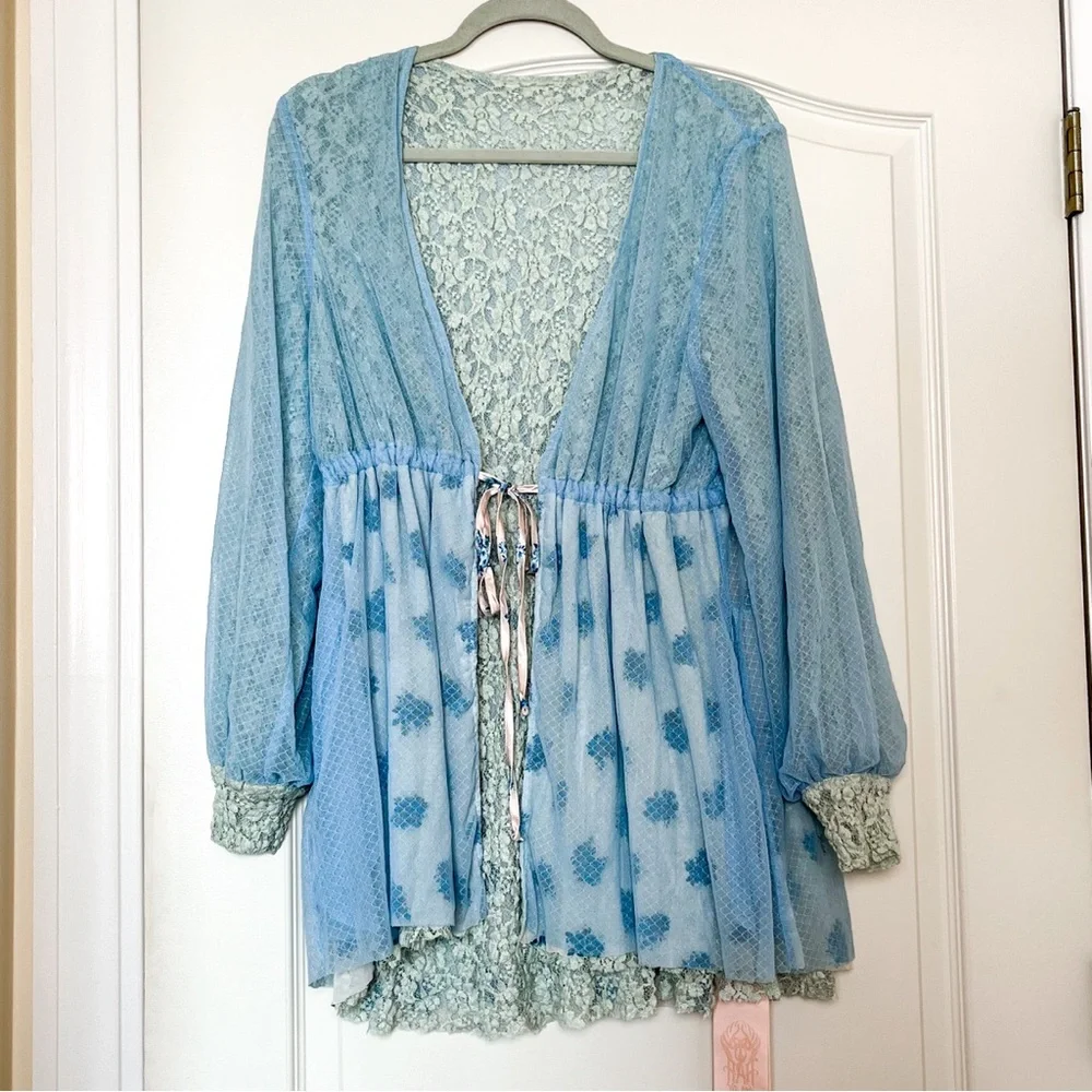 Free People We Are HAH Make It A Double Blue Lace Robe Size‎ M